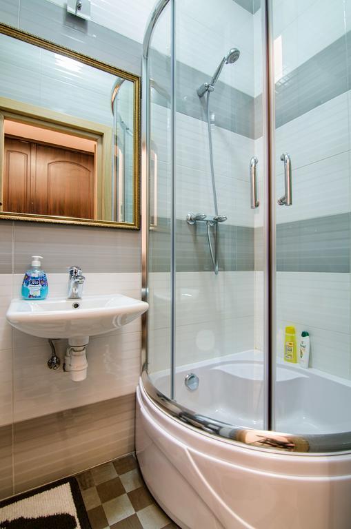 Leogrand Apartments On Doroshenka 34 Львов Экстерьер фото