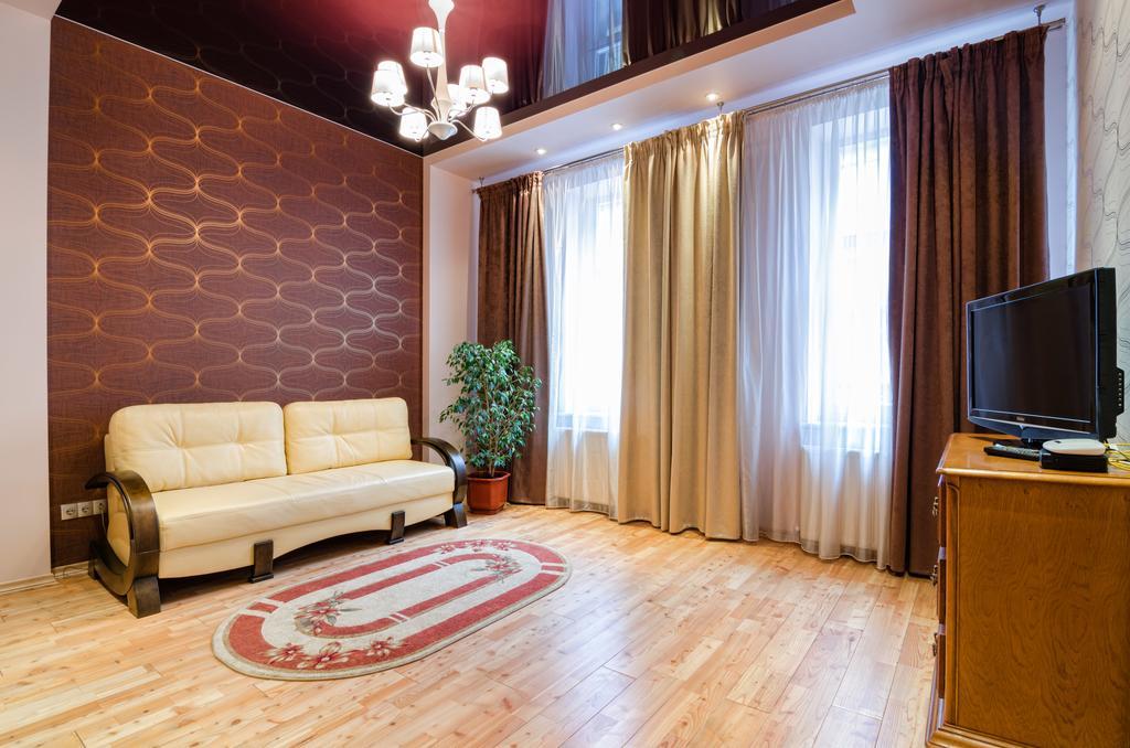 Leogrand Apartments On Doroshenka 34 Львов Экстерьер фото